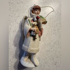 Vintage Christmas Schmid 1987 Ceramic Angel Figurine Ornament w. Gifts